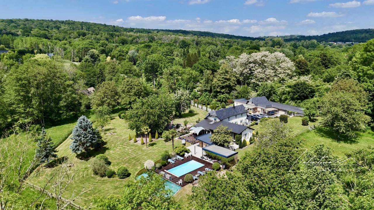 Equestrian property  Calvados