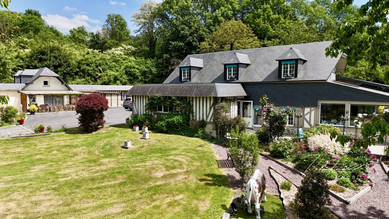 Equestrian property  Calvados