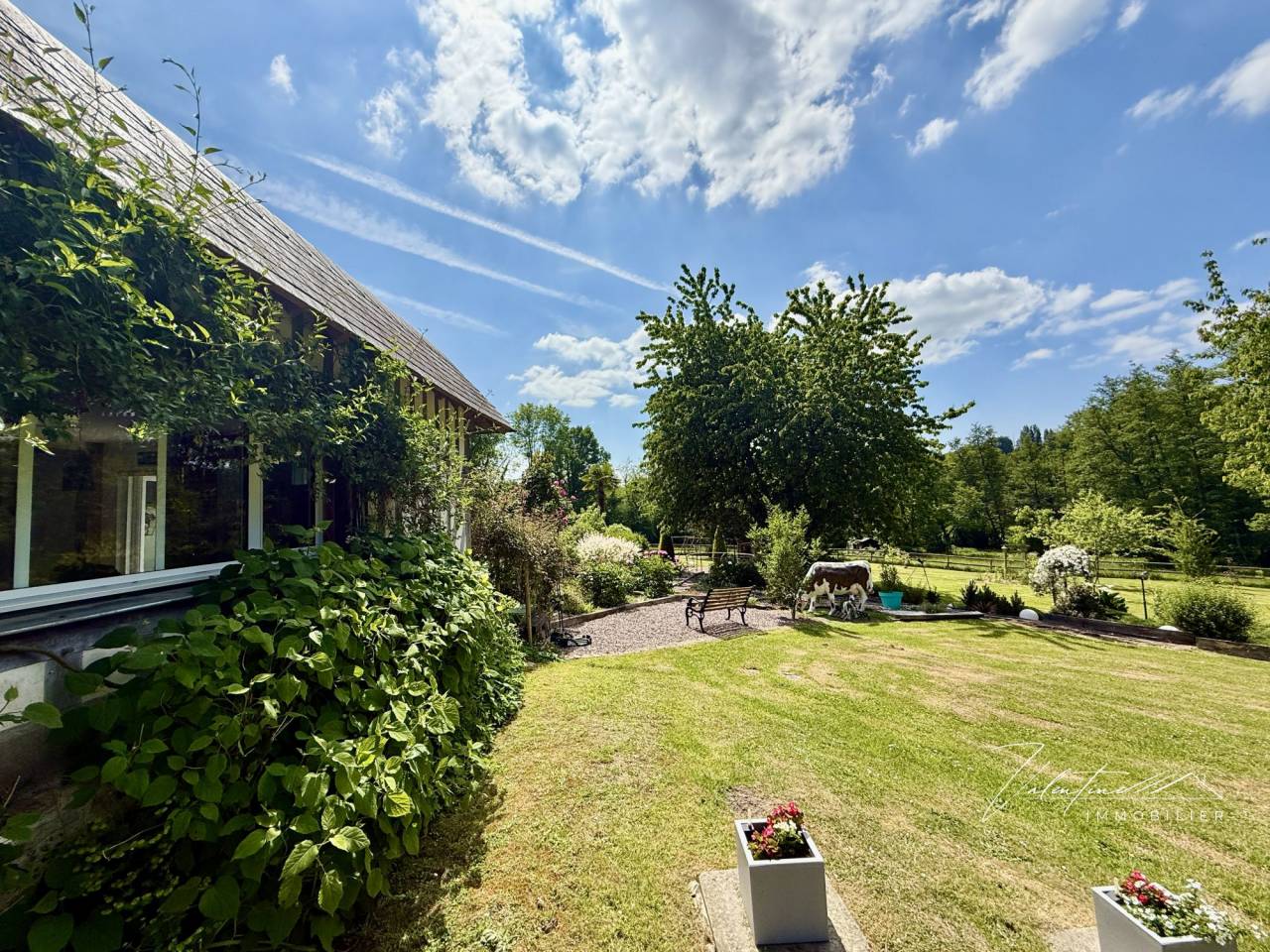 Equestrian property  Calvados