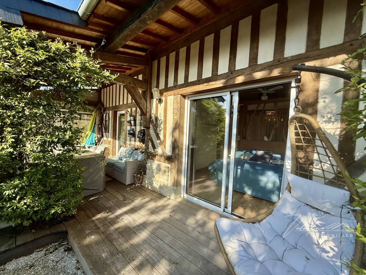 Equestrian property  Calvados