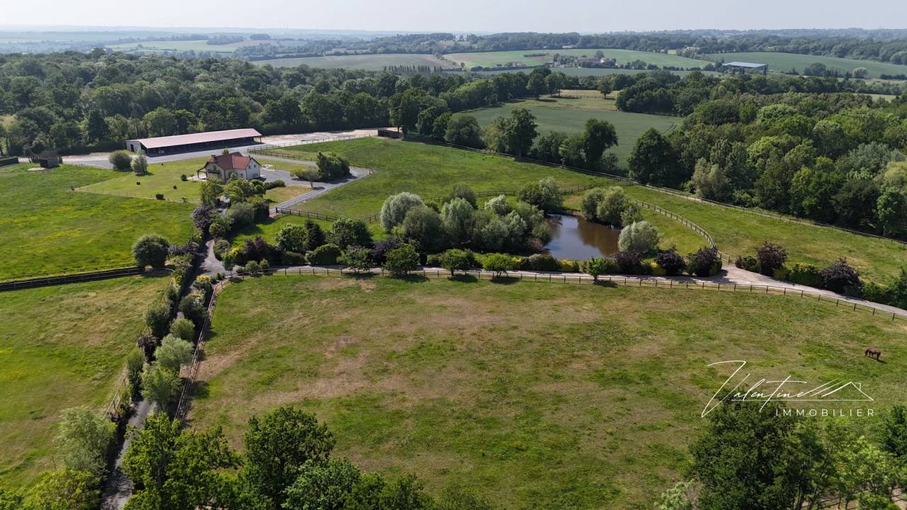 Equestrian property  Calvados