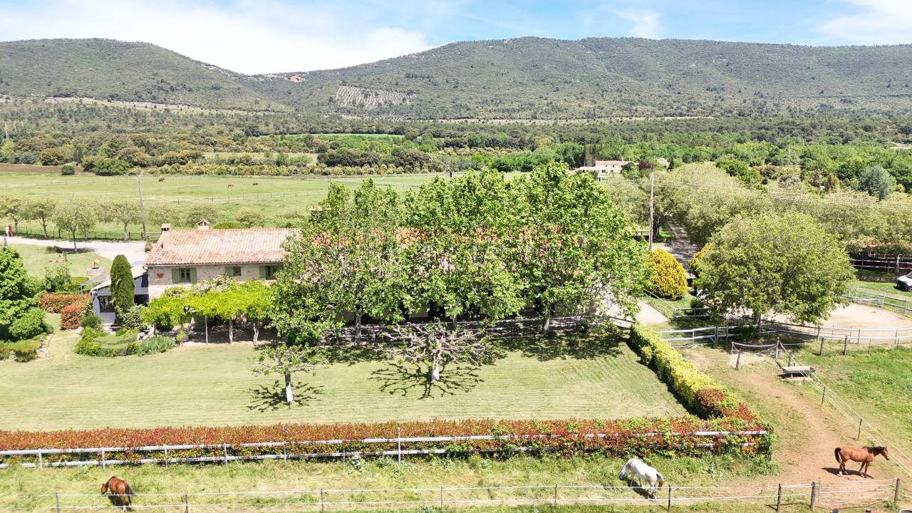 Luxurious equestrian property  Var