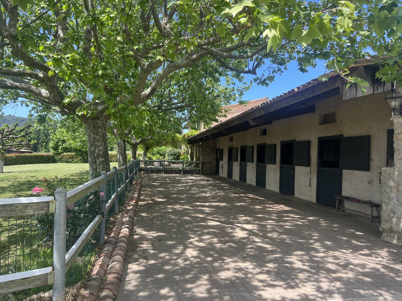 Luxurious equestrian property  Var