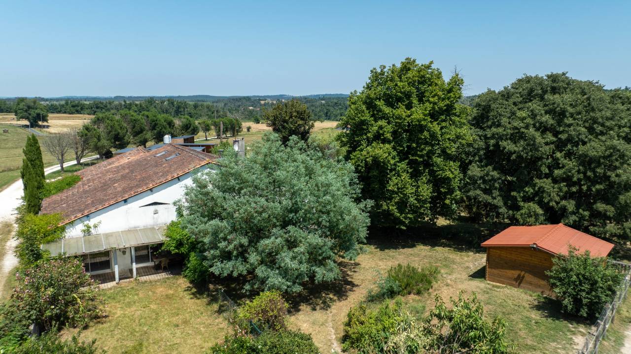 Equestrian property  Dordogne