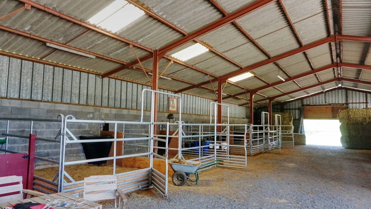Equestrian property  Allier