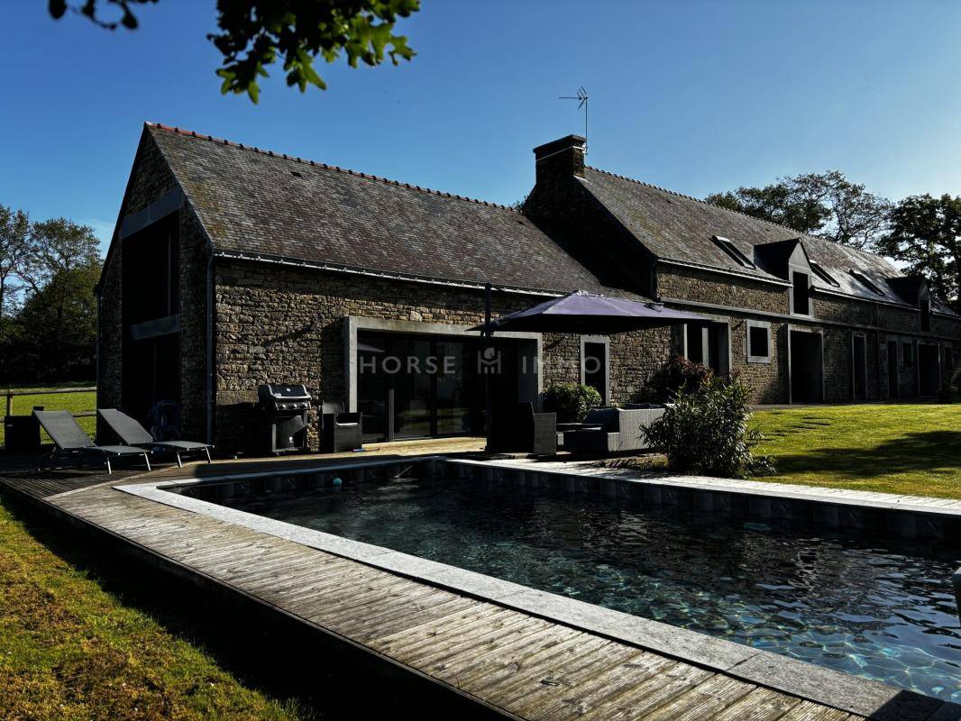 Equestrian property  Morbihan