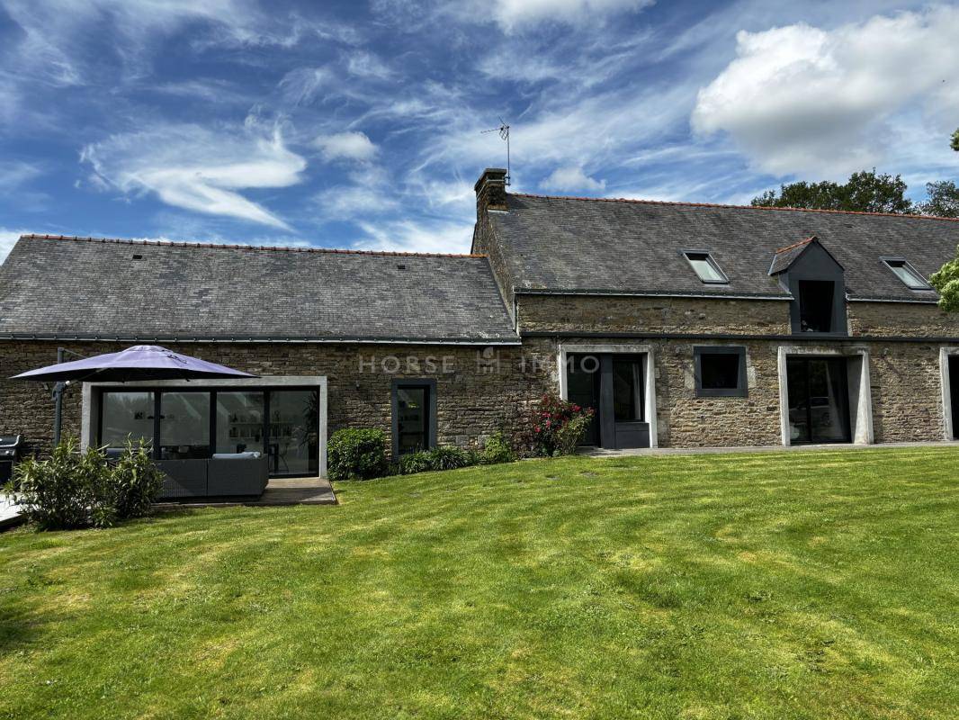 Equestrian property  Morbihan