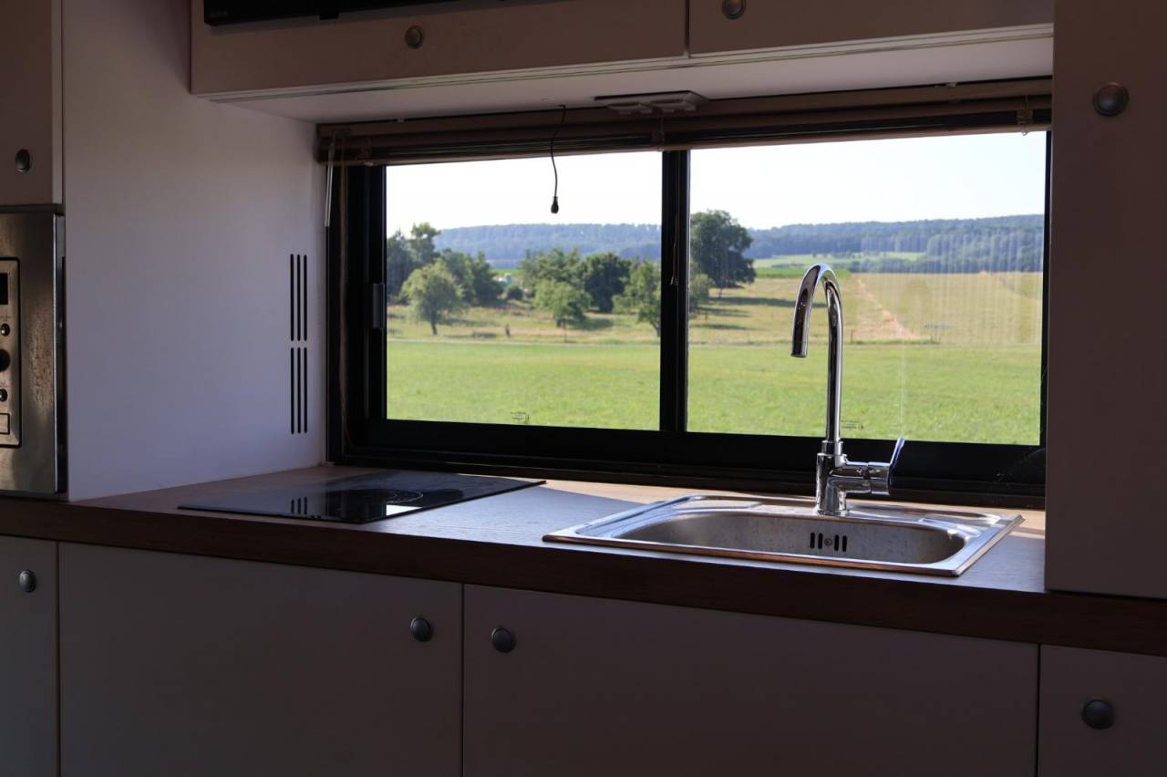 Horsebox NON-HGV AKX MERCEDES-ACTROS 2018 Used