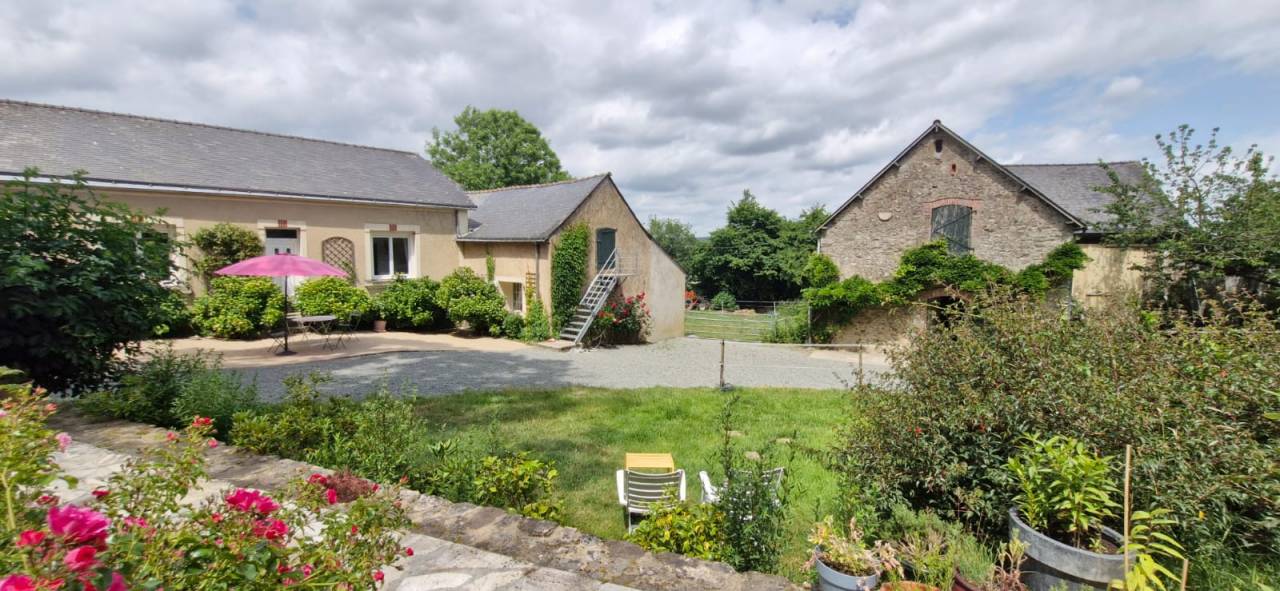 Luxurious equestrian property  Sarthe