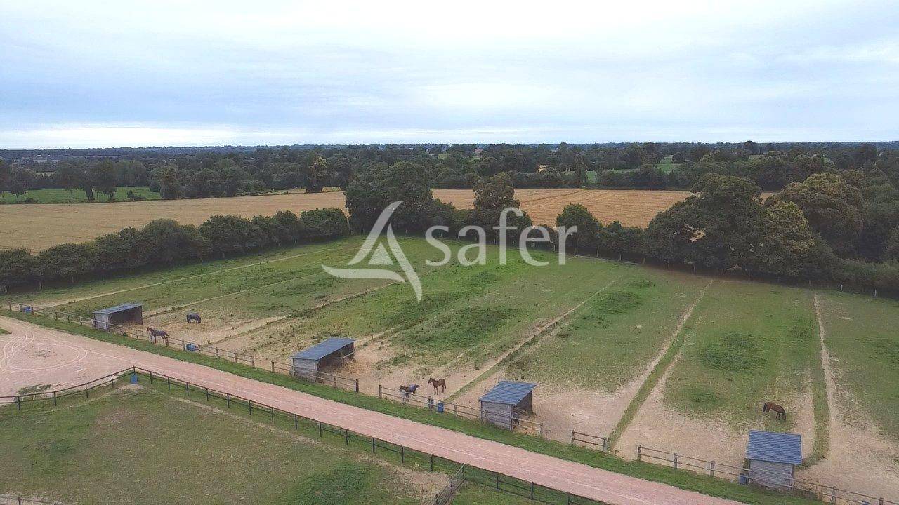 Equestrian property  Manche