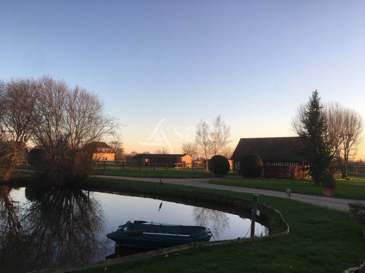 Equestrian property  Calvados