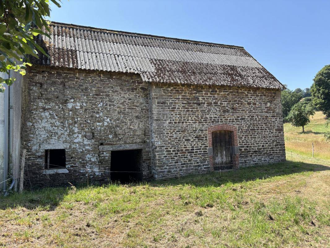 Equestrian property  Calvados