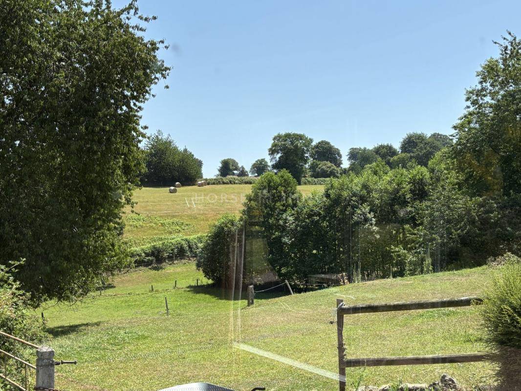 Equestrian property  Calvados