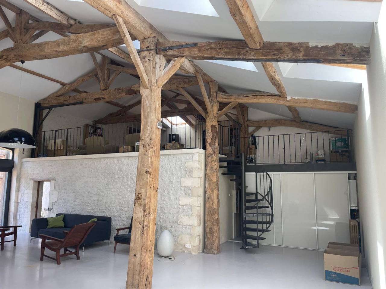 Luxurious equestrian property  Charente