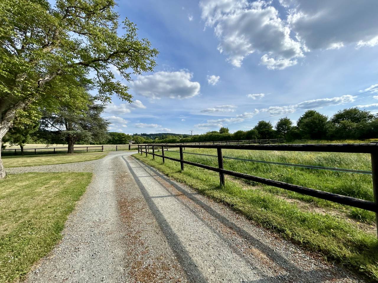 Luxurious equestrian property  Mayenne