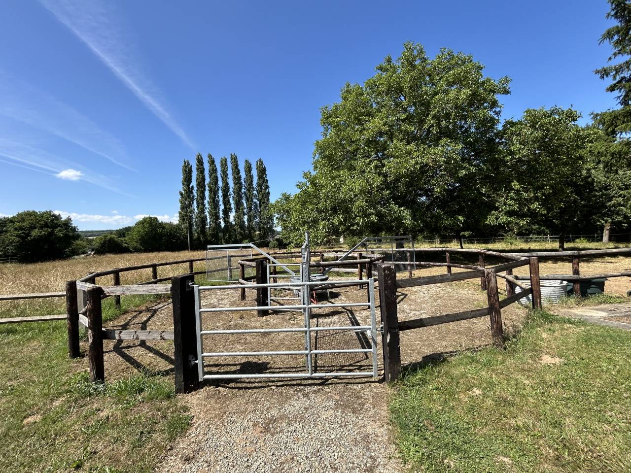 Luxurious equestrian property  Mayenne