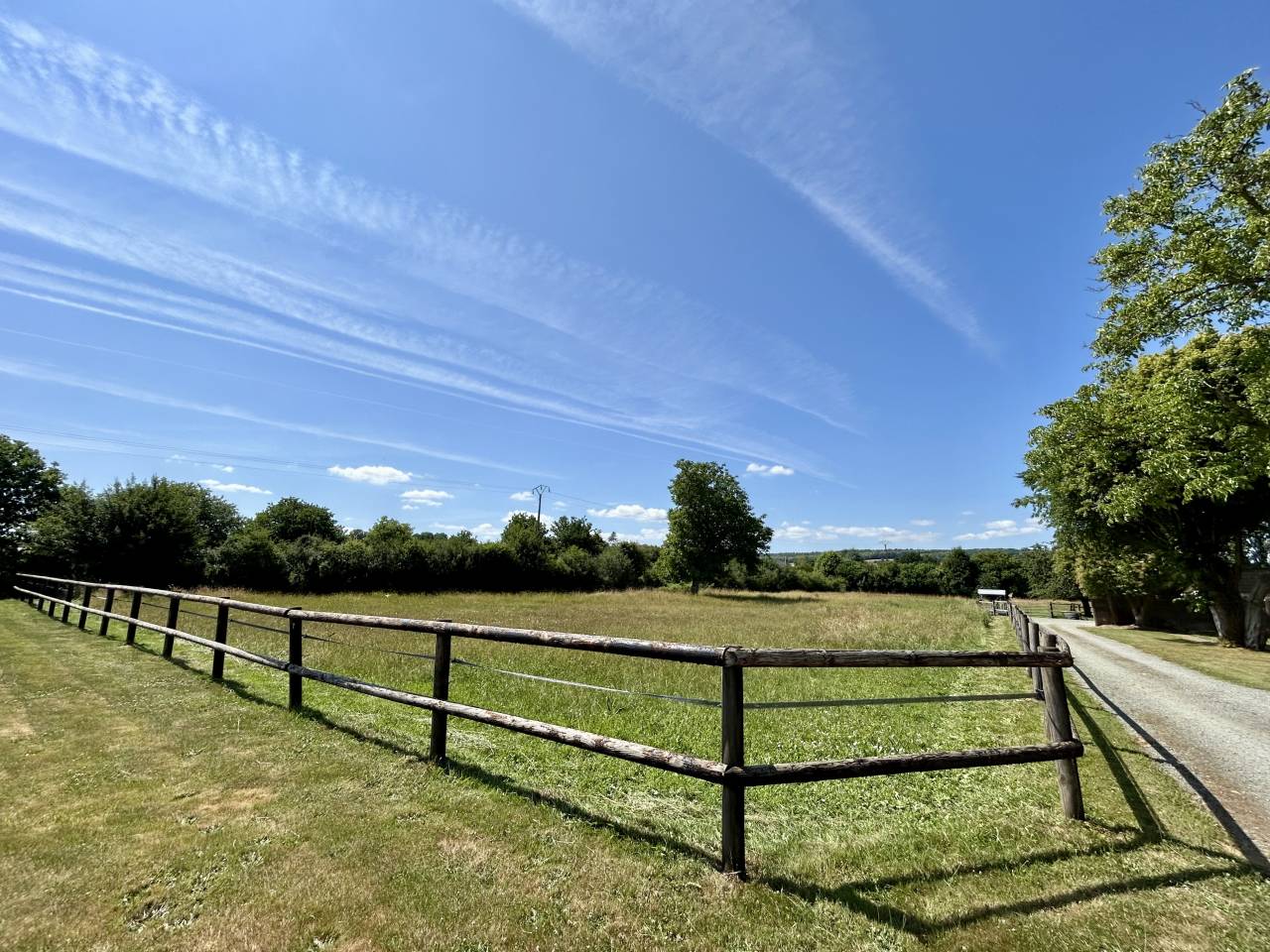 Luxurious equestrian property  Mayenne