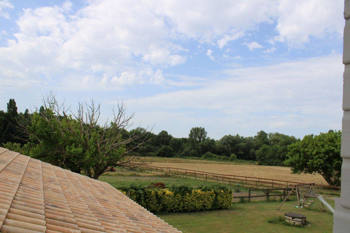 Equestrian property  Gironde