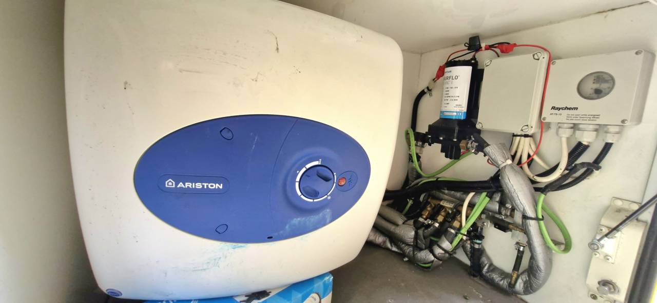 Horsebox NON-HGV Iveco STRALIS 19/360 2012 Used