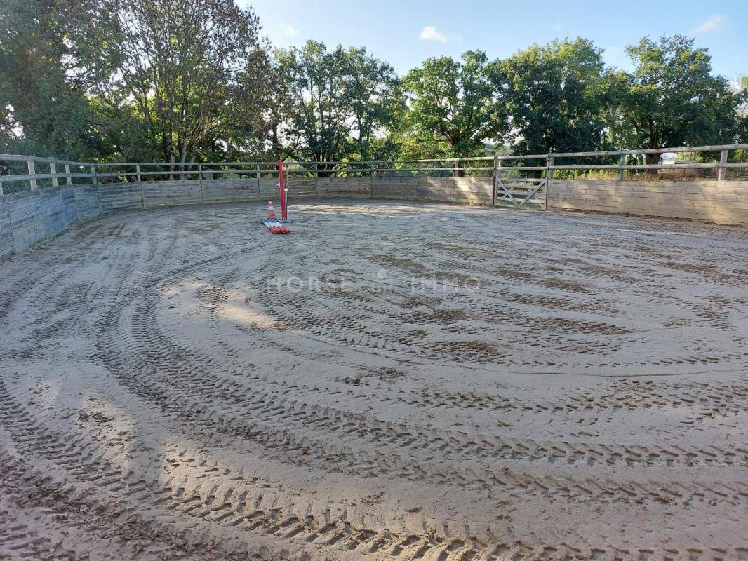 Equestrian property  Morbihan