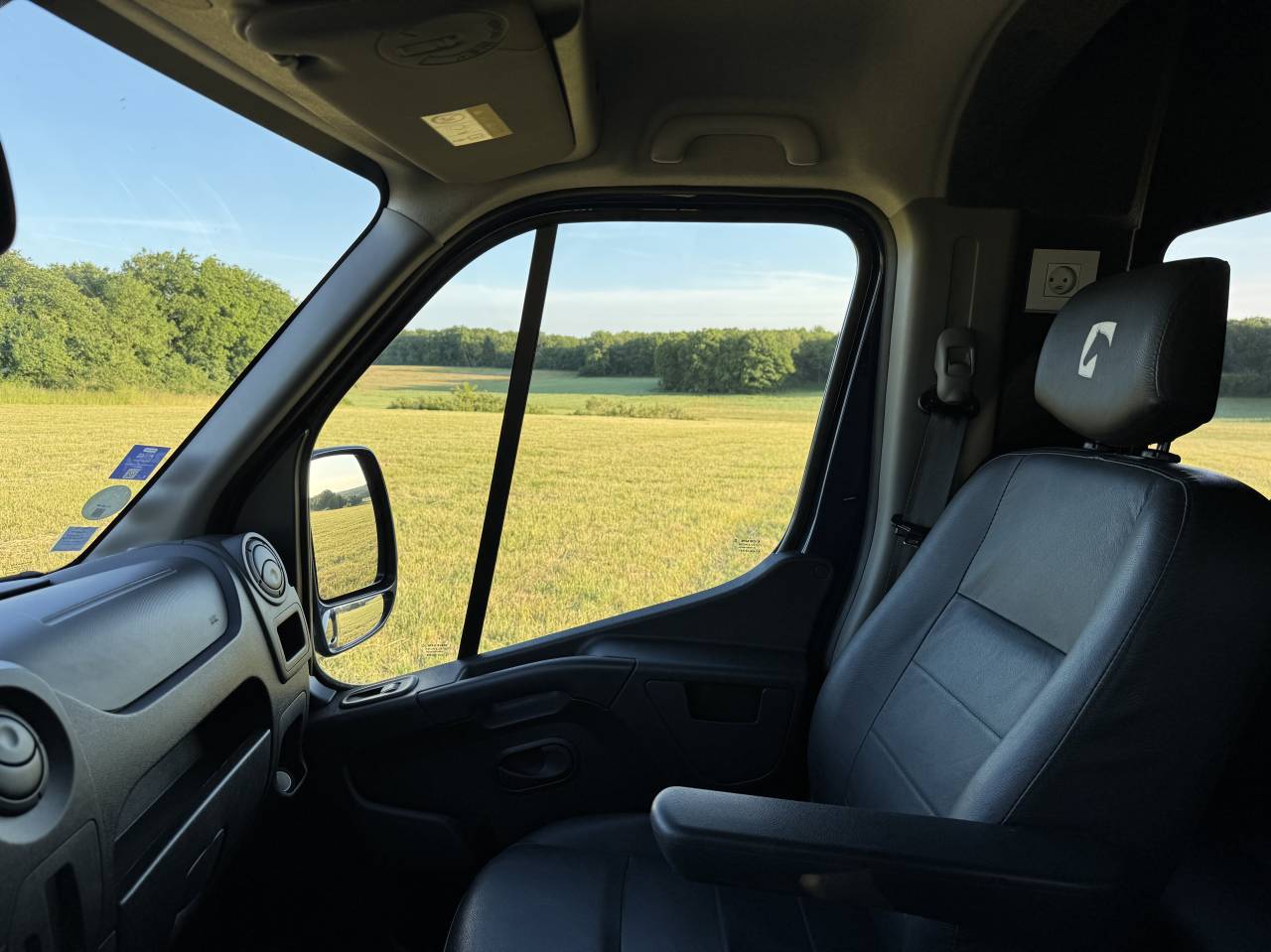 Horsebox HGV Theault Proteo Switch 5 places 2020 Used