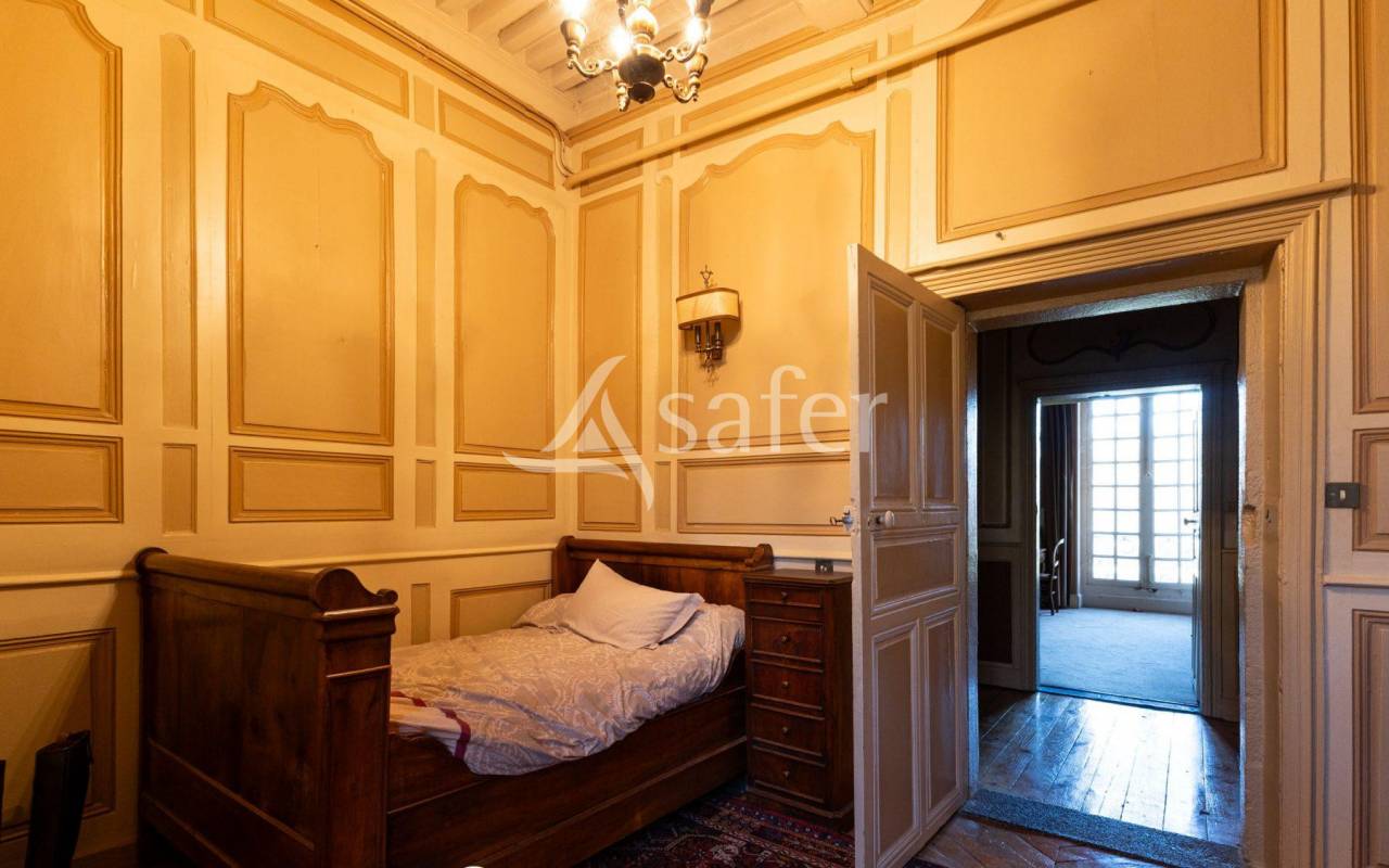 Other country property  Puy-de-Dôme