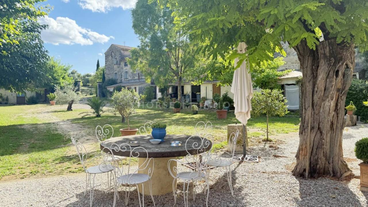Equestrian property  Hérault