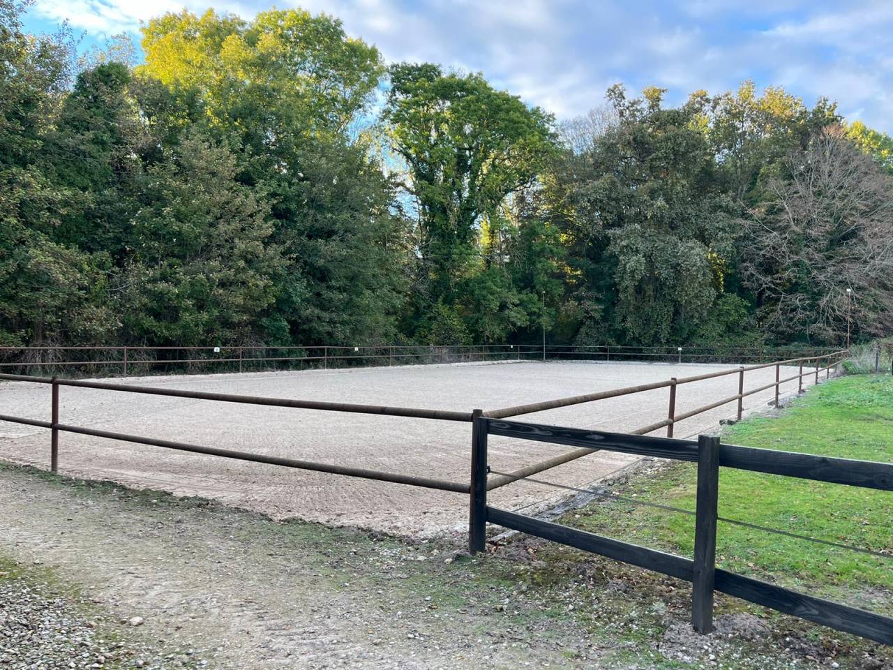 Luxurious equestrian property  Essonne