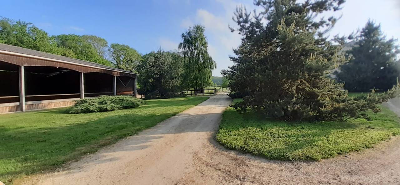 Luxurious equestrian property  Essonne
