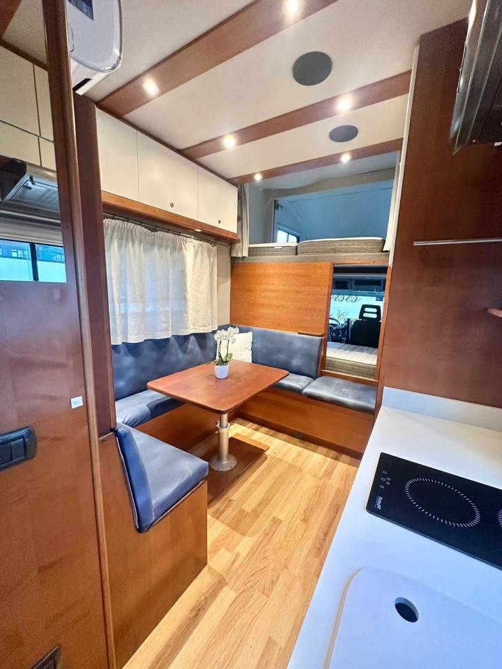 Horsebox NON-HGV Trans Box eurocargo  2006 Used