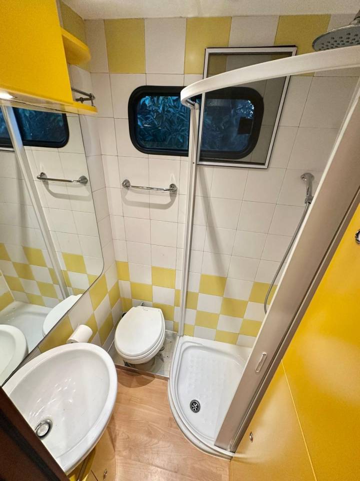 Horsebox NON-HGV Trans Box eurocargo  2006 Used