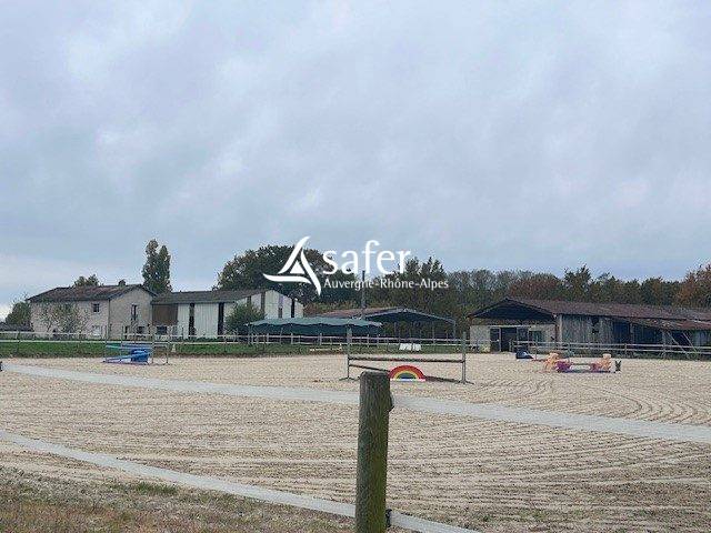 Equestrian property  Puy-de-Dôme