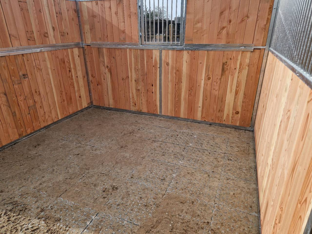 LCI-Cheval | Equestrian facilities > Horse stables