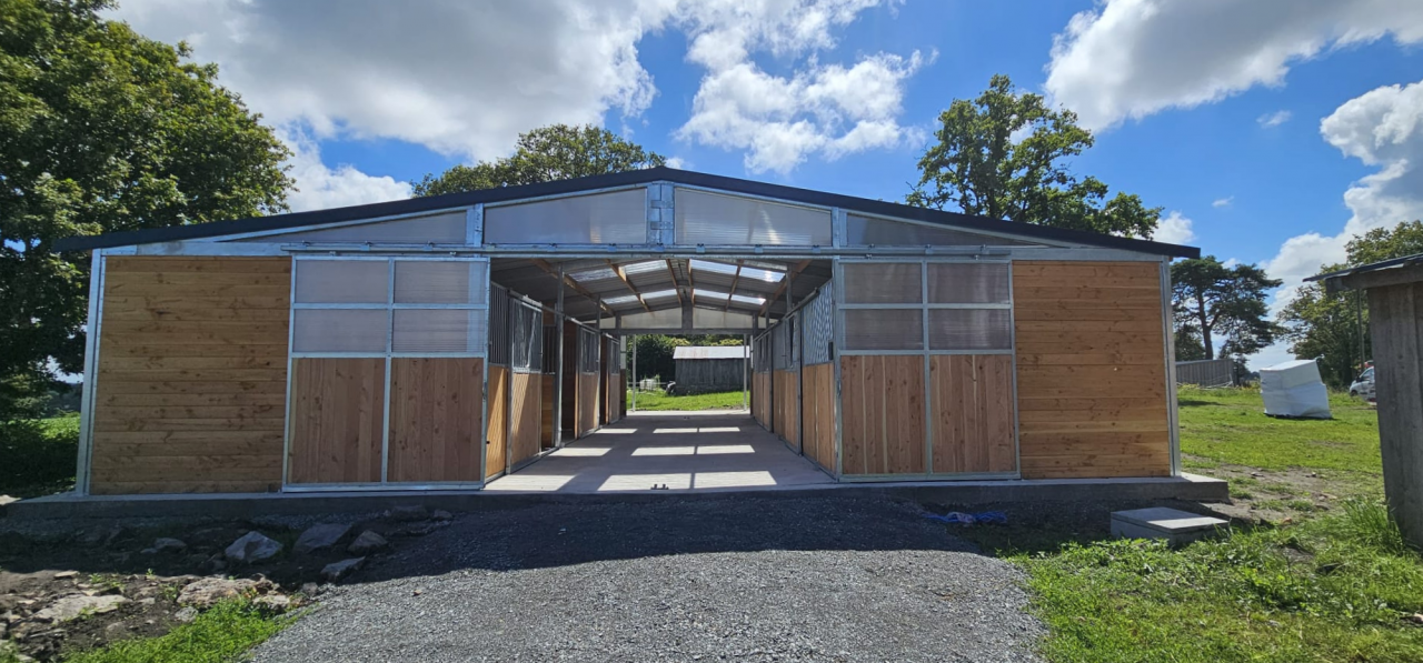 LCI-Cheval | Equestrian facilities > Horse barns