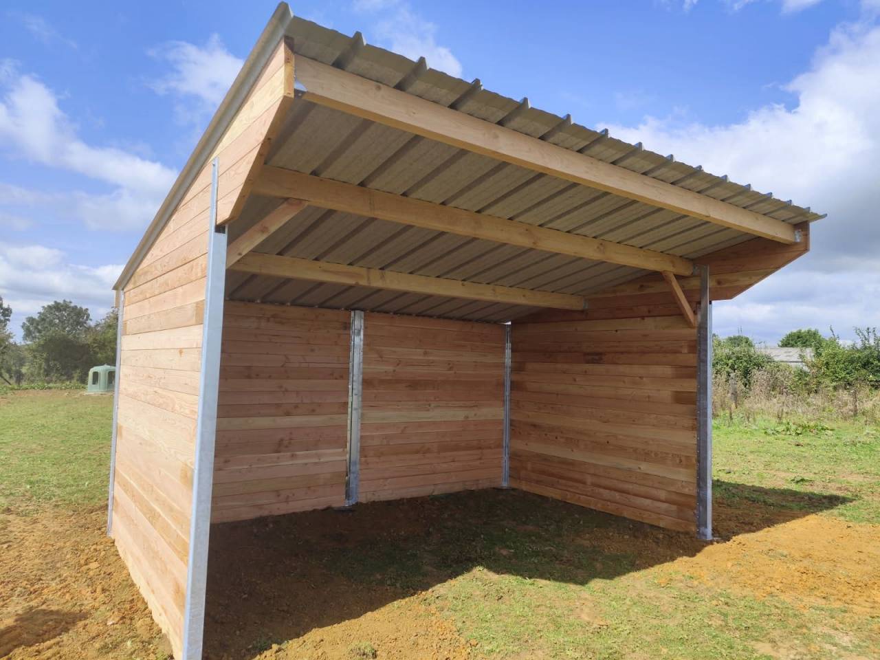 LCI-Cheval | Equestrian facilities > Field shelters