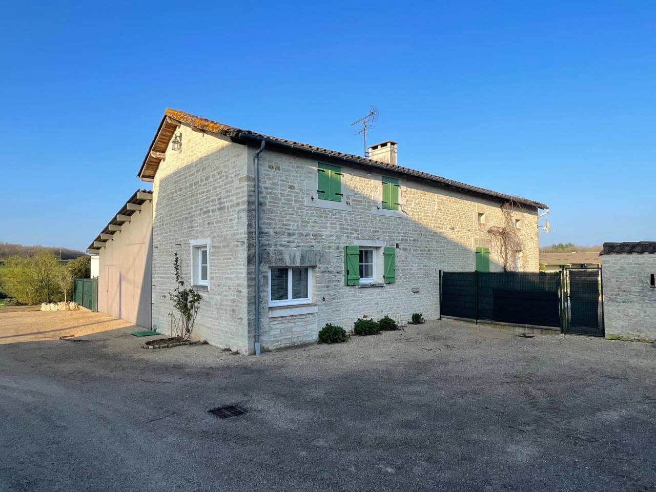 Equestrian property  Deux-Sèvres