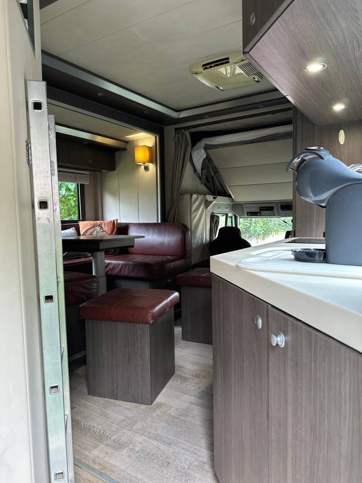 Horsebox NON-HGV Iveco IVECO 0 Used