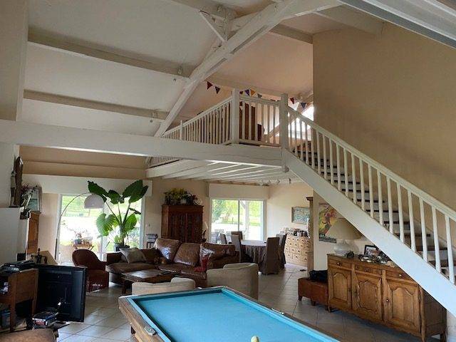 Equestrian property  Gironde