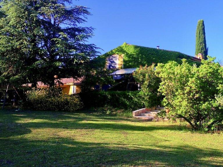 Equestrian Bed and Breakfast  Vaucluse