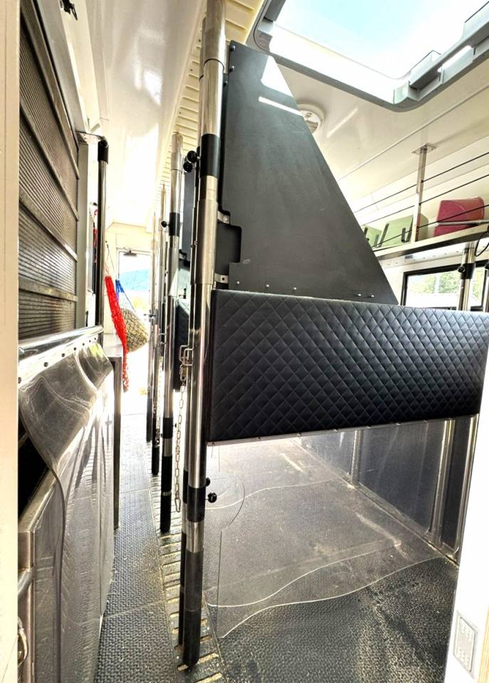 Horsebox NON-HGV Autre marque VOLVO 0 Used