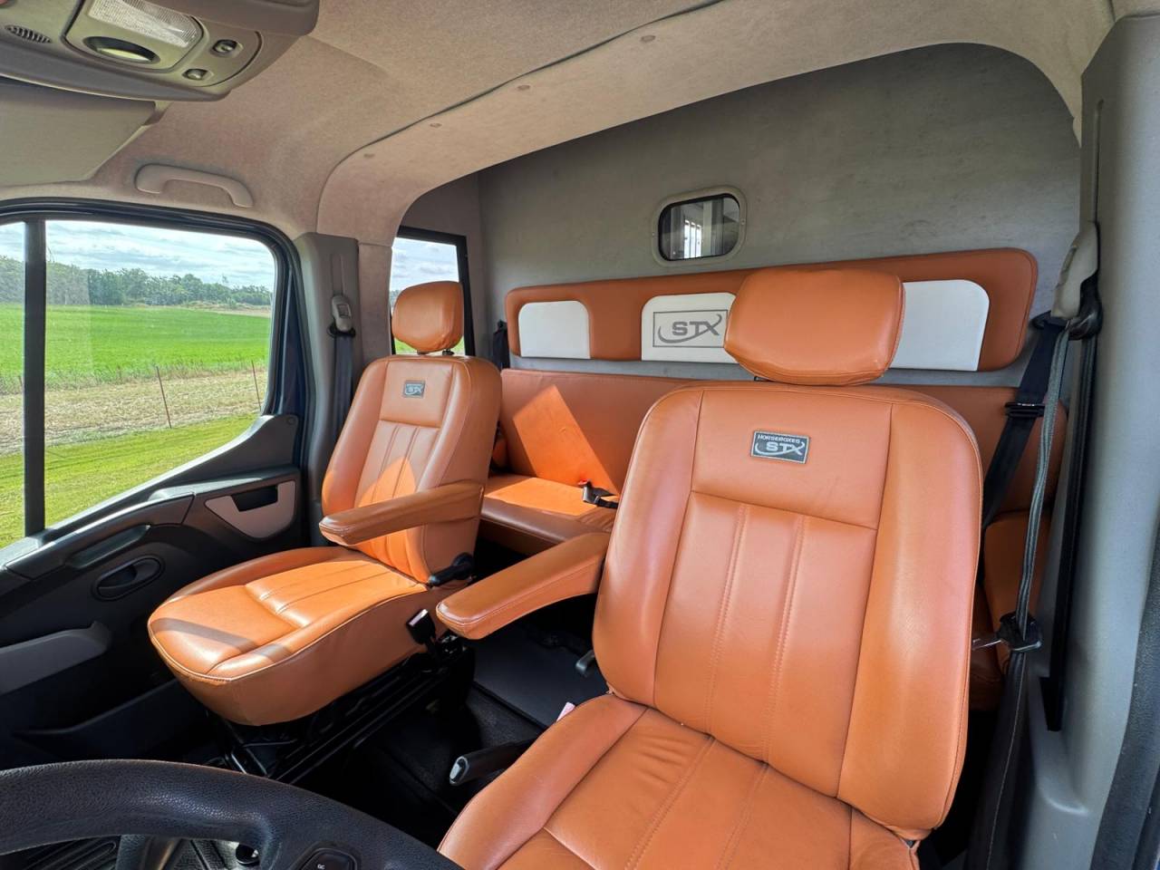 Horsebox HGV Renault STX 2015 Used