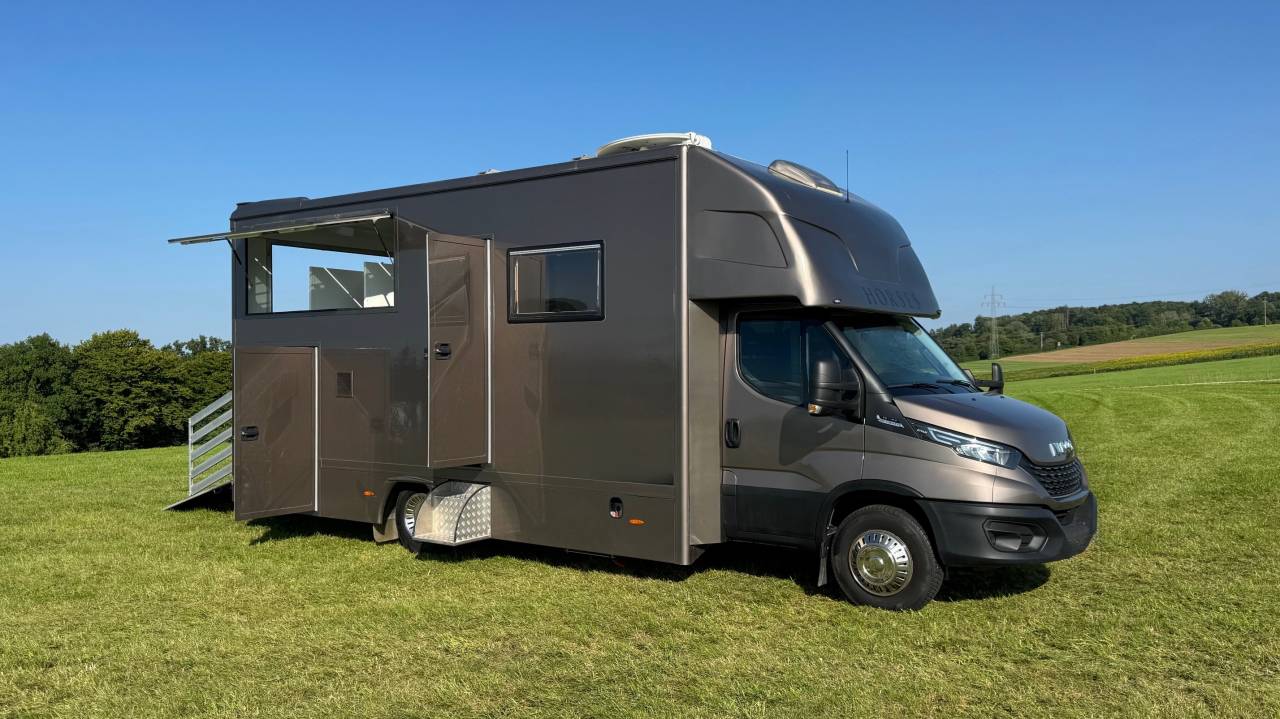 Horsebox NON-HGV Iveco IVECO 0 Used