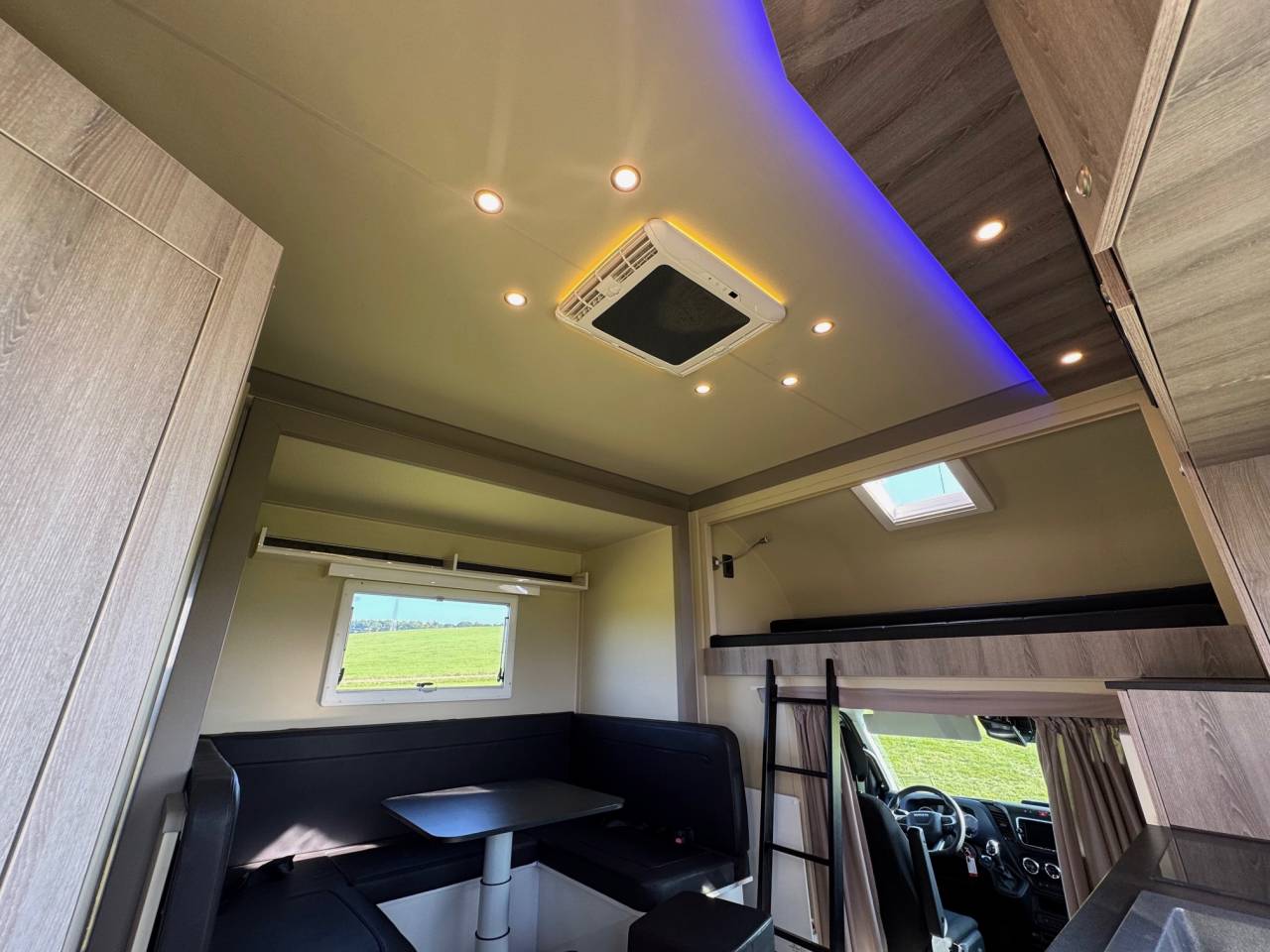 Horsebox NON-HGV Iveco IVECO 0 Used