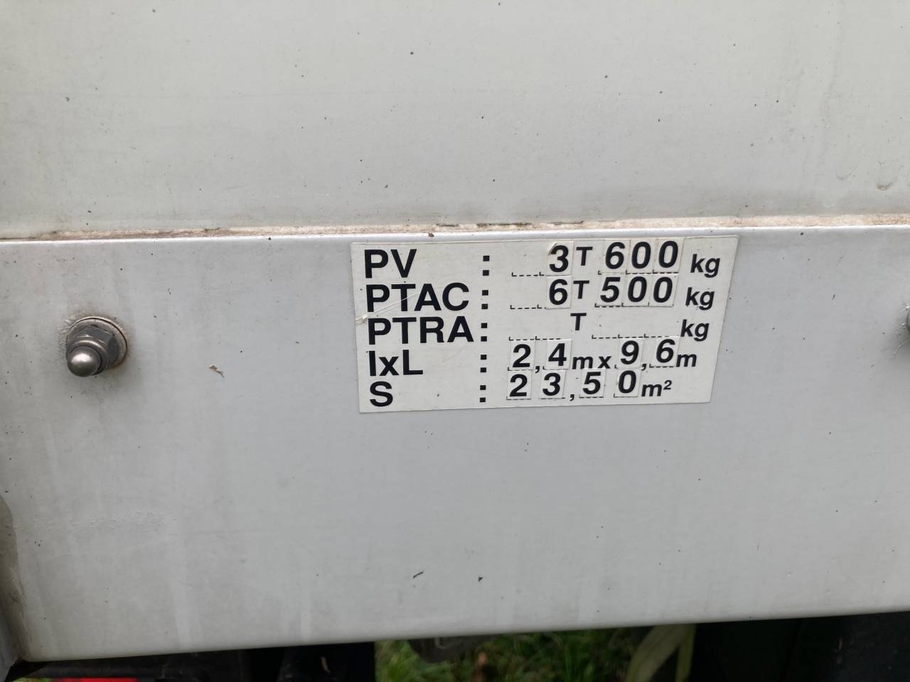 Horsebox HGV Iveco IVECO 35C18 / Semi Remorque VOW 2010 Used