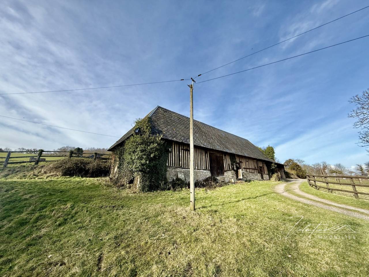 Equestrian property  Calvados