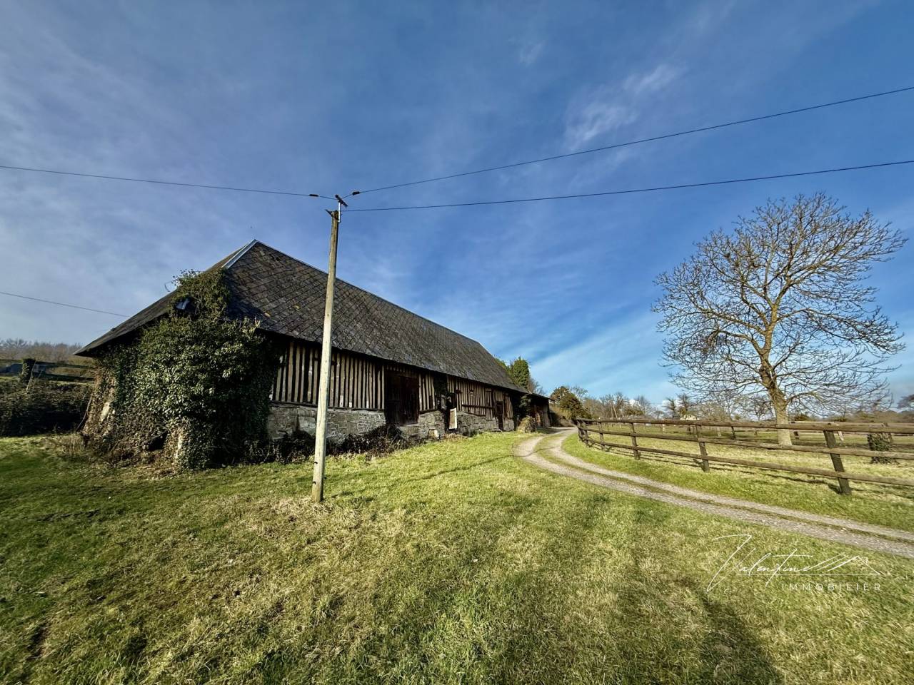 Equestrian property  Calvados