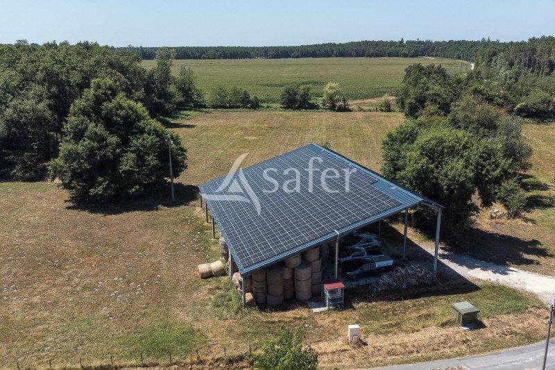 Other country property  Gironde