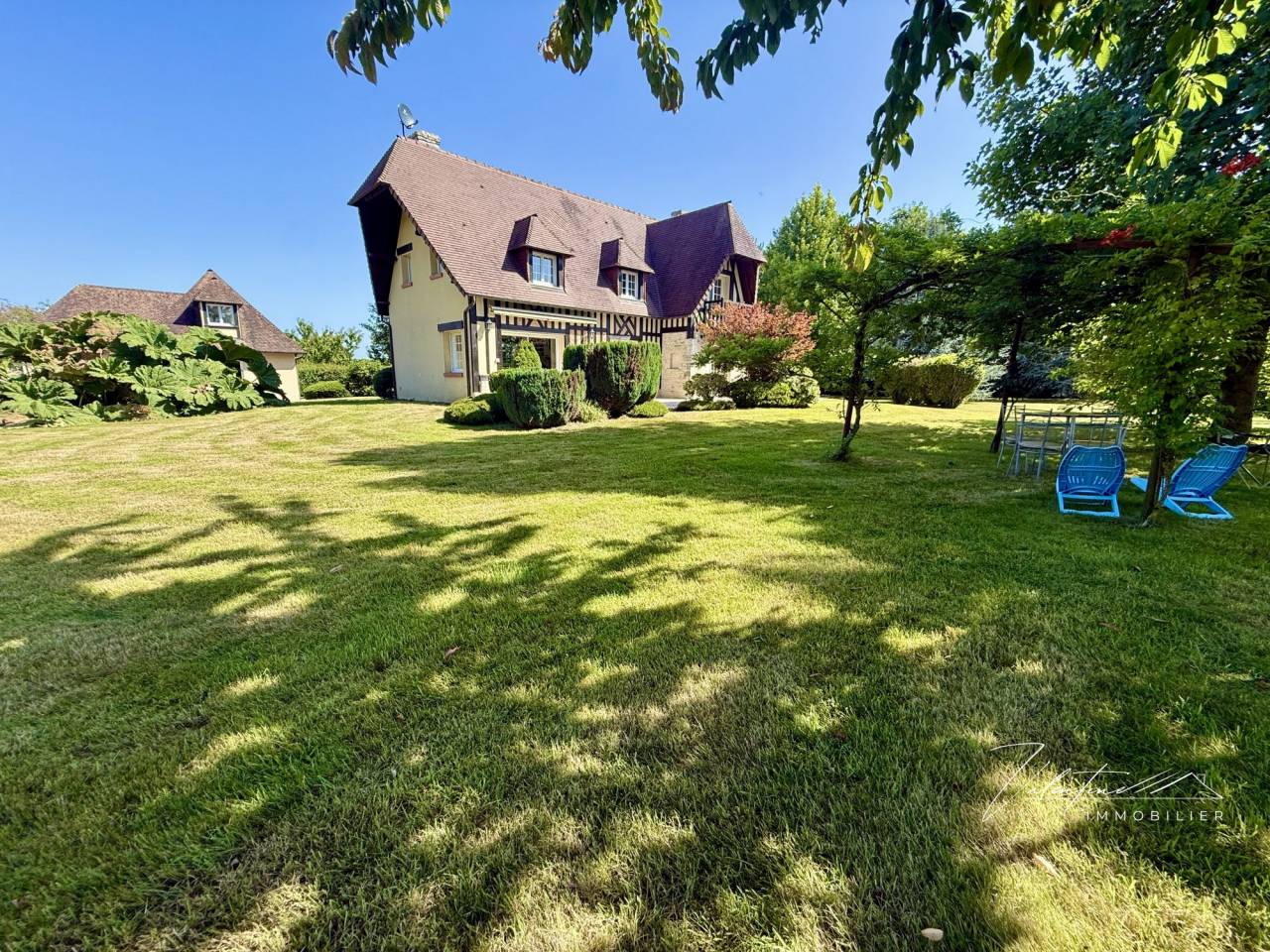 Equestrian property  Calvados