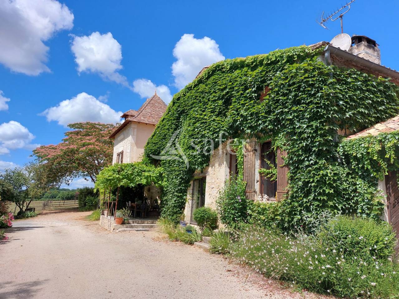 Other country property  Dordogne