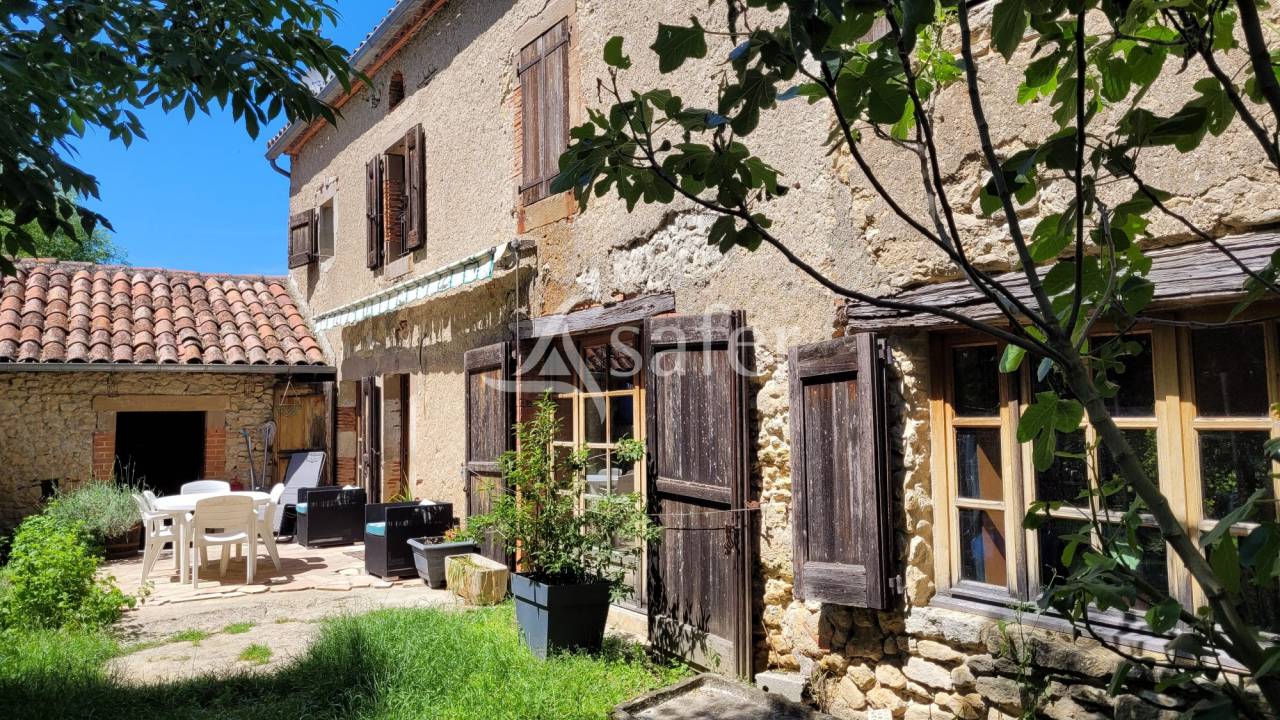 Other country property  tarn